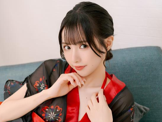 田中柠檬改名复出｜"神颜"回归引爆全网