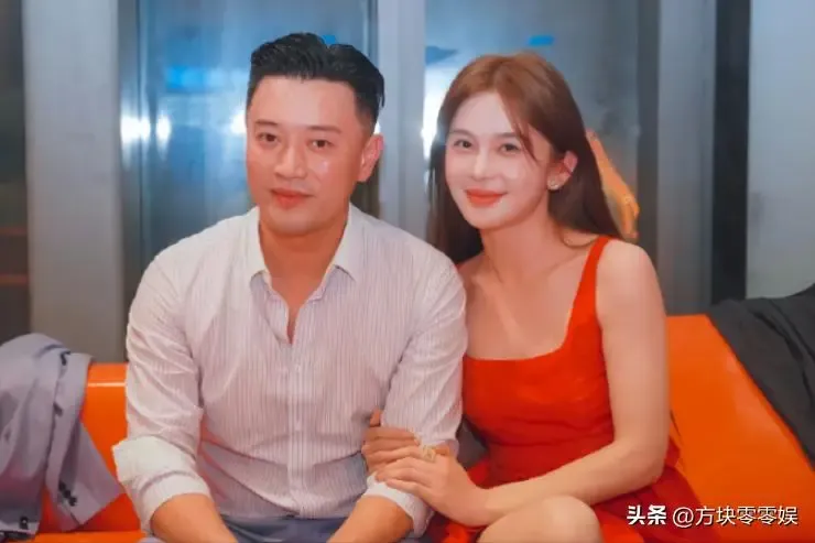 明里紬文艺片推荐｜冷淡脸女神的独特魅力