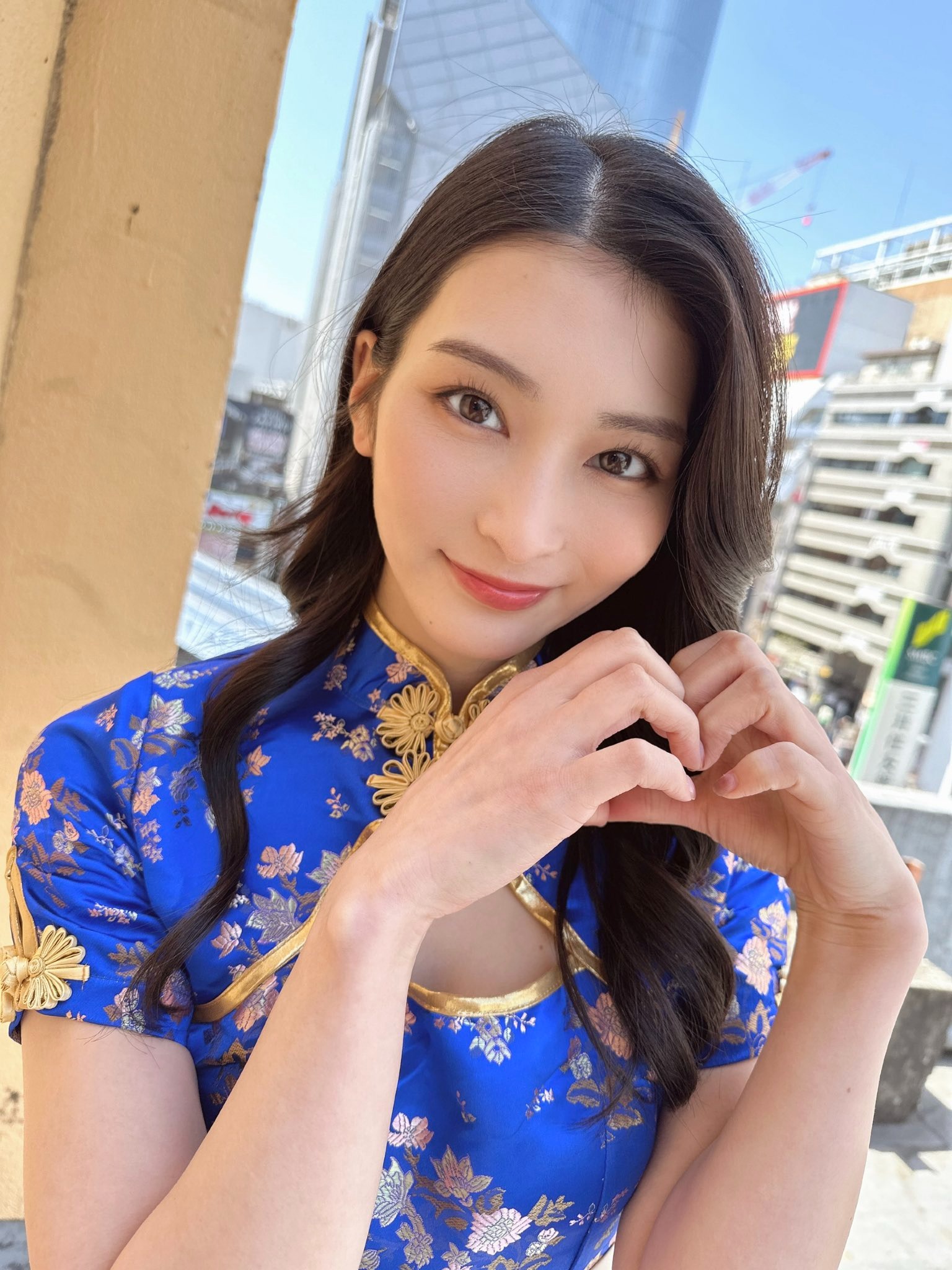 本庄玲_独家曝光甜美偶像大尺度写真泄密74张珍藏