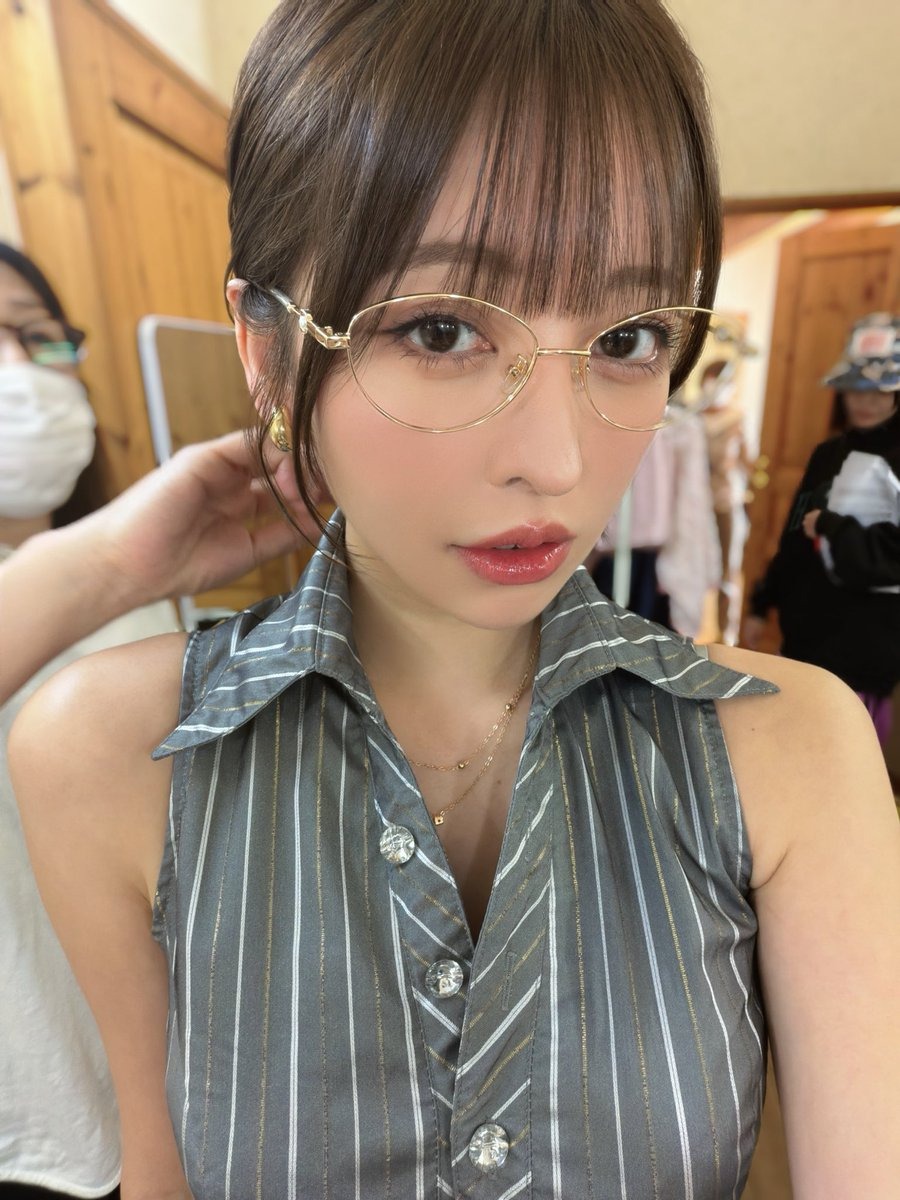森日向子_全网炸锅优雅女神私房照外流80张