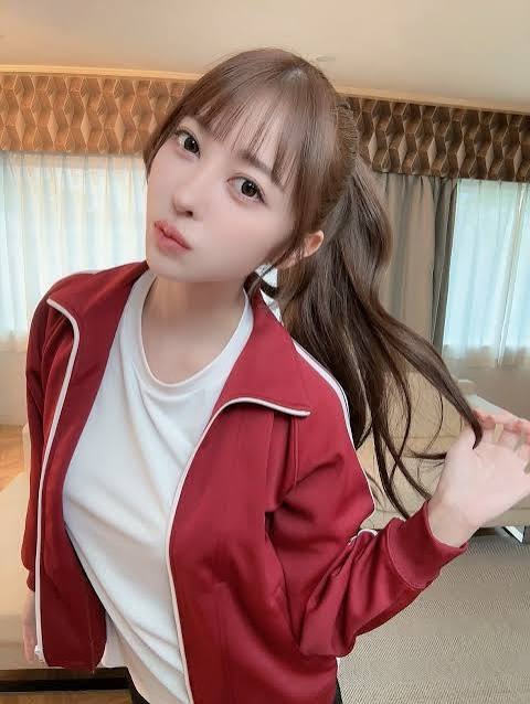 森日向子_全网炸锅优雅女神私房照外流80张